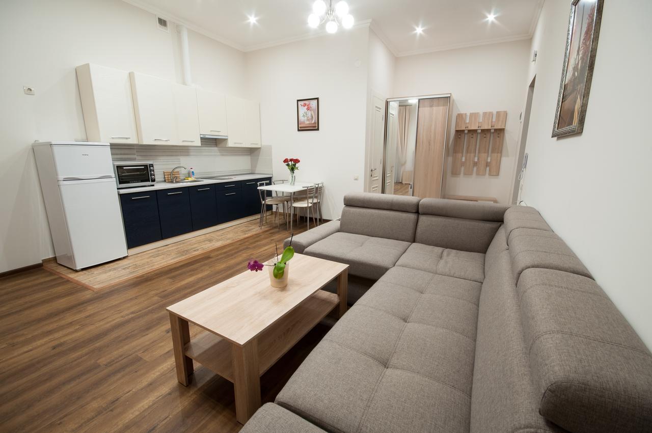 Wonderful Flat On City Center Užhorod Esterno foto
